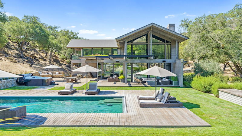 How to buy a second home: A 7-step guide