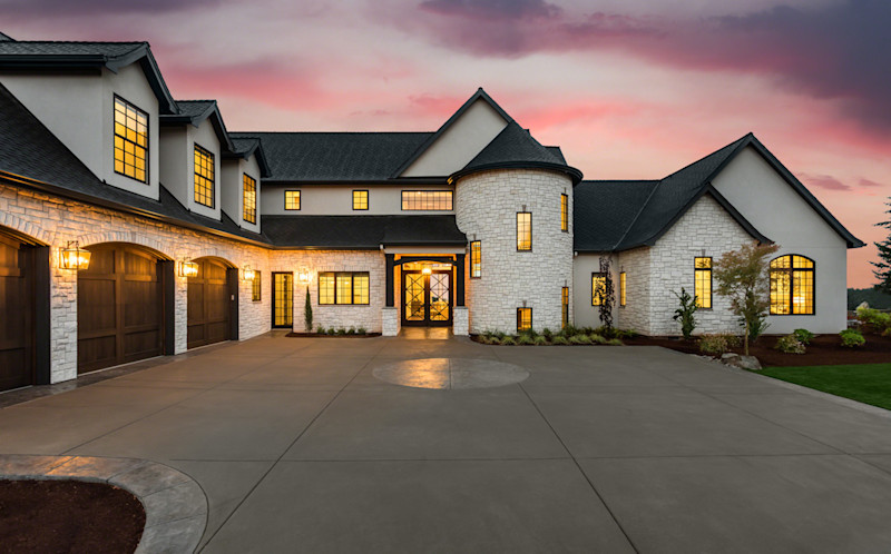 Real estate investment returns: What's a good ROI right now?