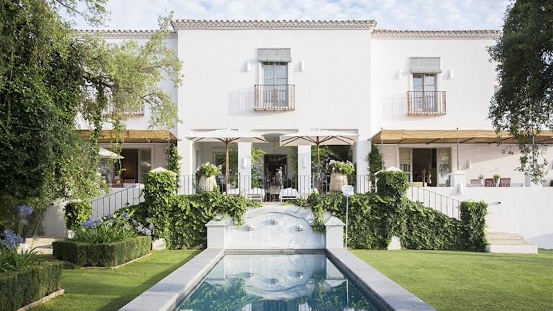 Buying property abroad as an American: 8 tips for a smarter purchase