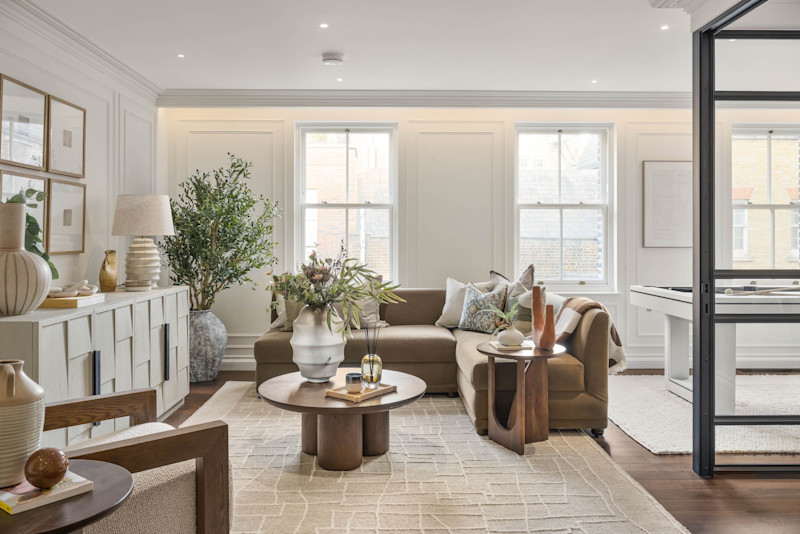 Pacaso vs. MYNE: the co-ownership comparison UK buyers are actually making