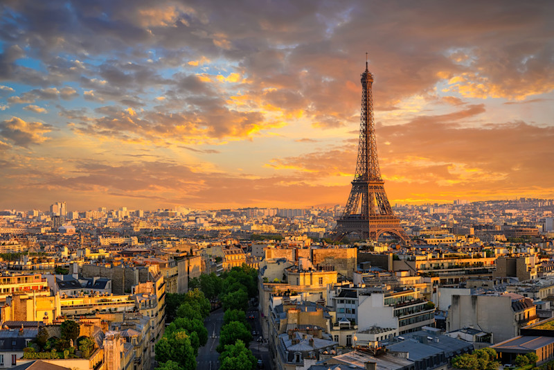 International luxury real estate trends for second homes