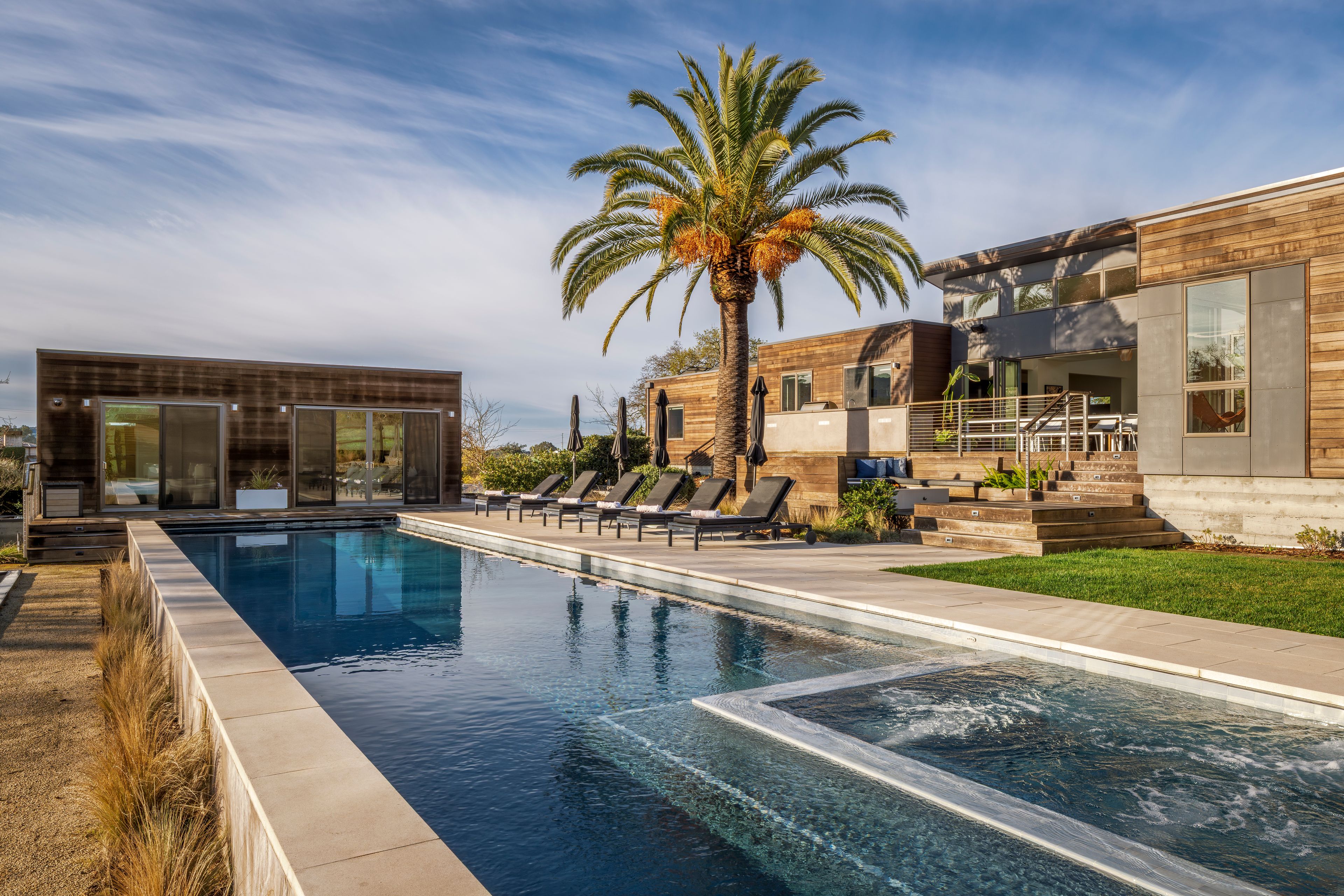 THE PALM — Napa Valley